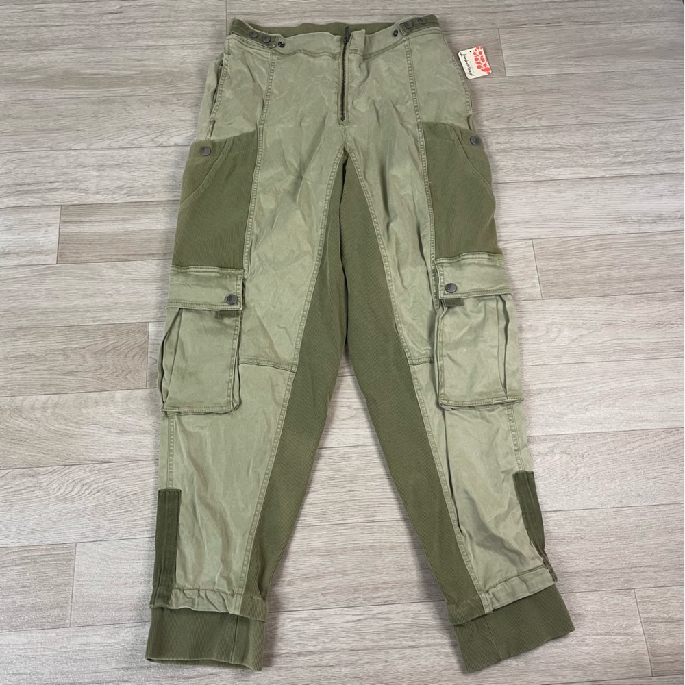 NWT fp movement cargo jogger pants army green womens size small